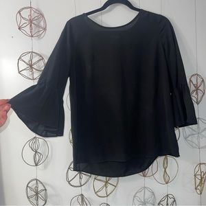 Women's ELLE™ Pearl Bow Bell Blouse size M